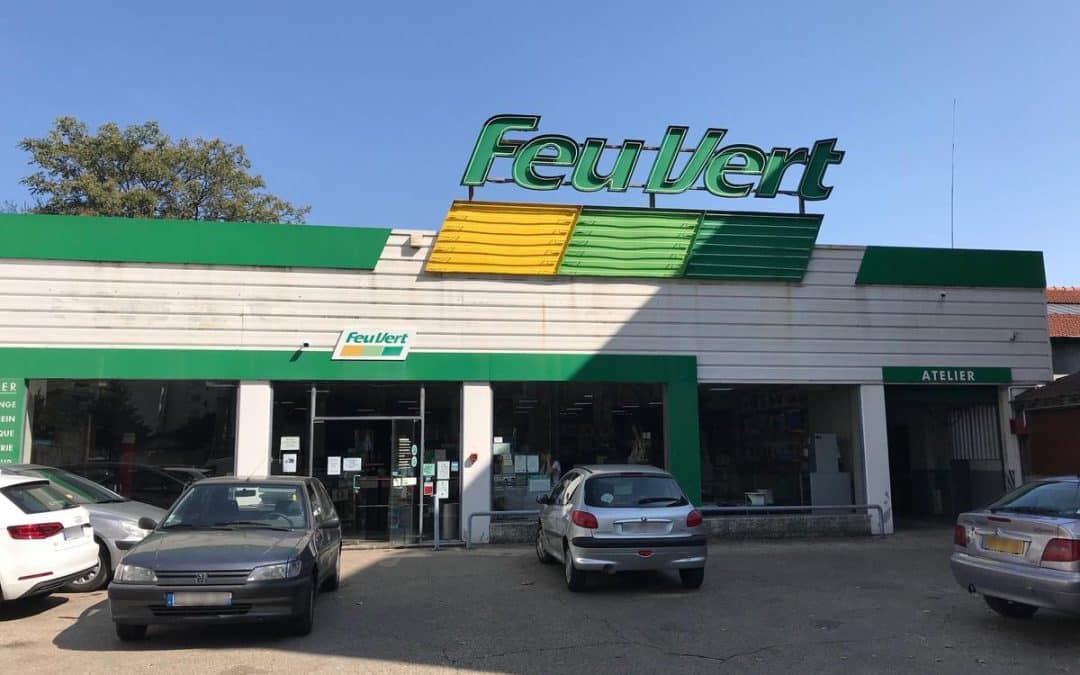 INSTALLATION D&rsquo;UN SYSTEME ANTI-INTRUSION DANS UN CENTRE AUTO FEU VERT SECTEUR GRAND LYON